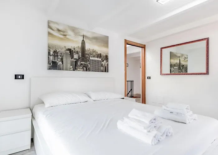 The Empire Appartement *