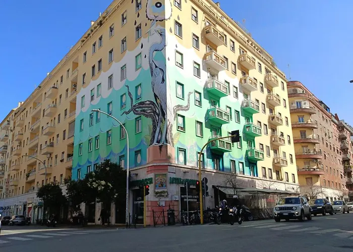 The Empire Appartement *